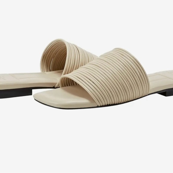 Marc Fisher Maddie Ivory Cream Slip On Slides - Picture 1 of 9
